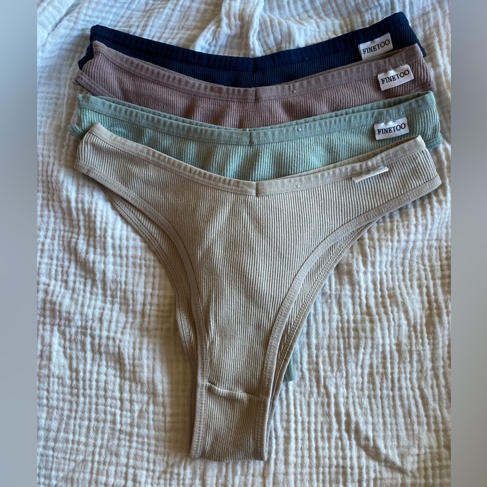 NWOT FineToo bikini lowrise hipster underwear: pack of 10